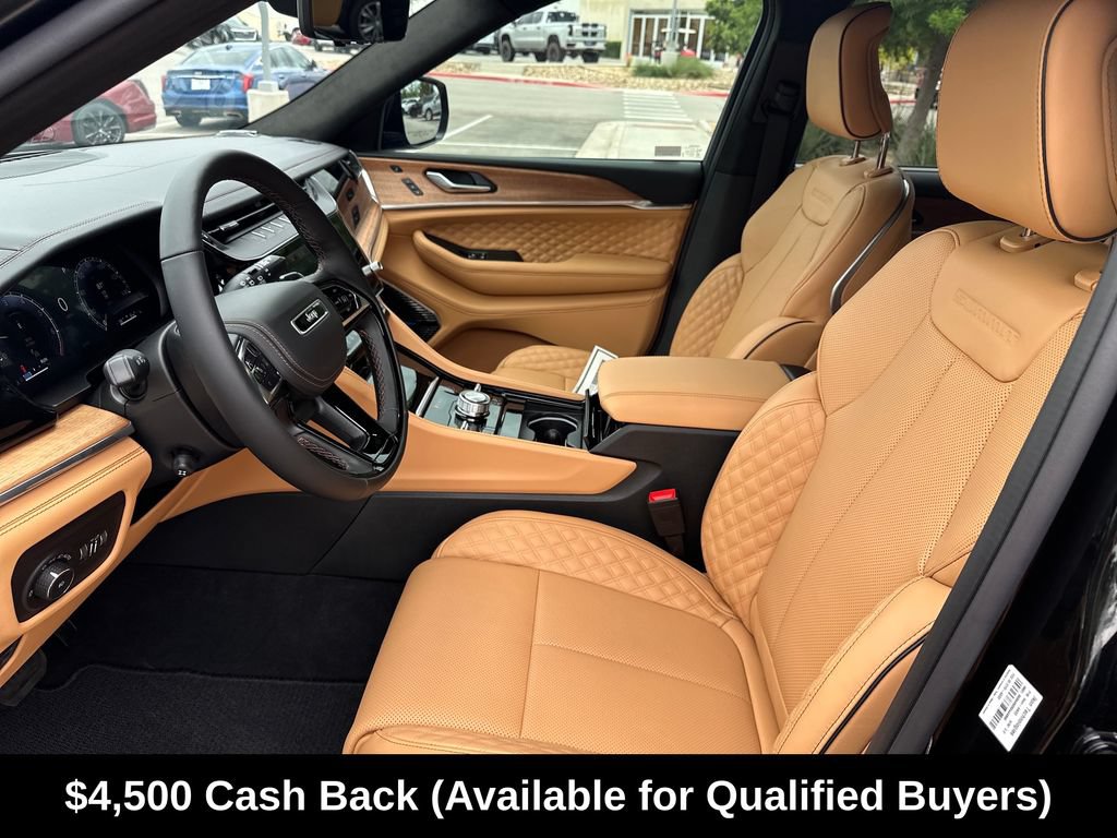 New 2026 Jeep Grand Cherokee L Summit w/ Advanced Protech Group IV AWD/4WD image 18