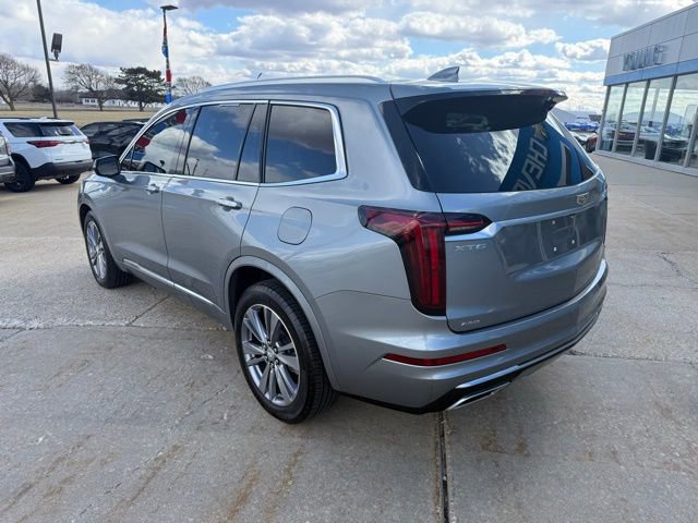 Used 2025 Cadillac XT6 Premium Luxury image 3