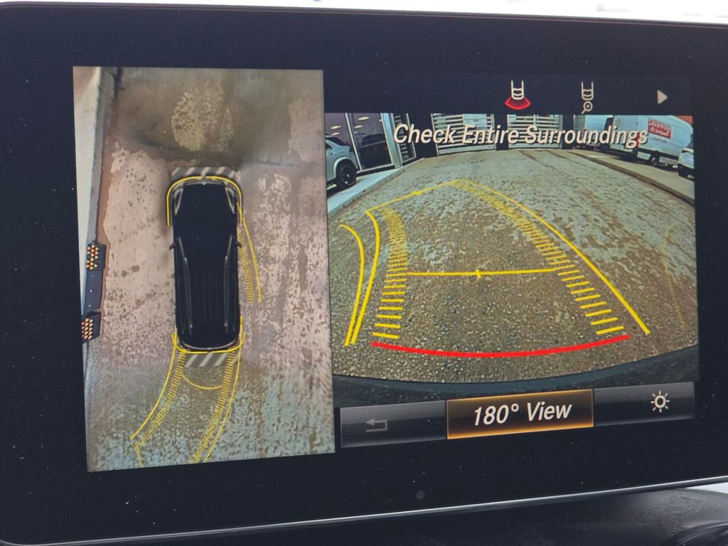 Certified 2018 Mercedes-Benz GLC 300 4MATIC image 30