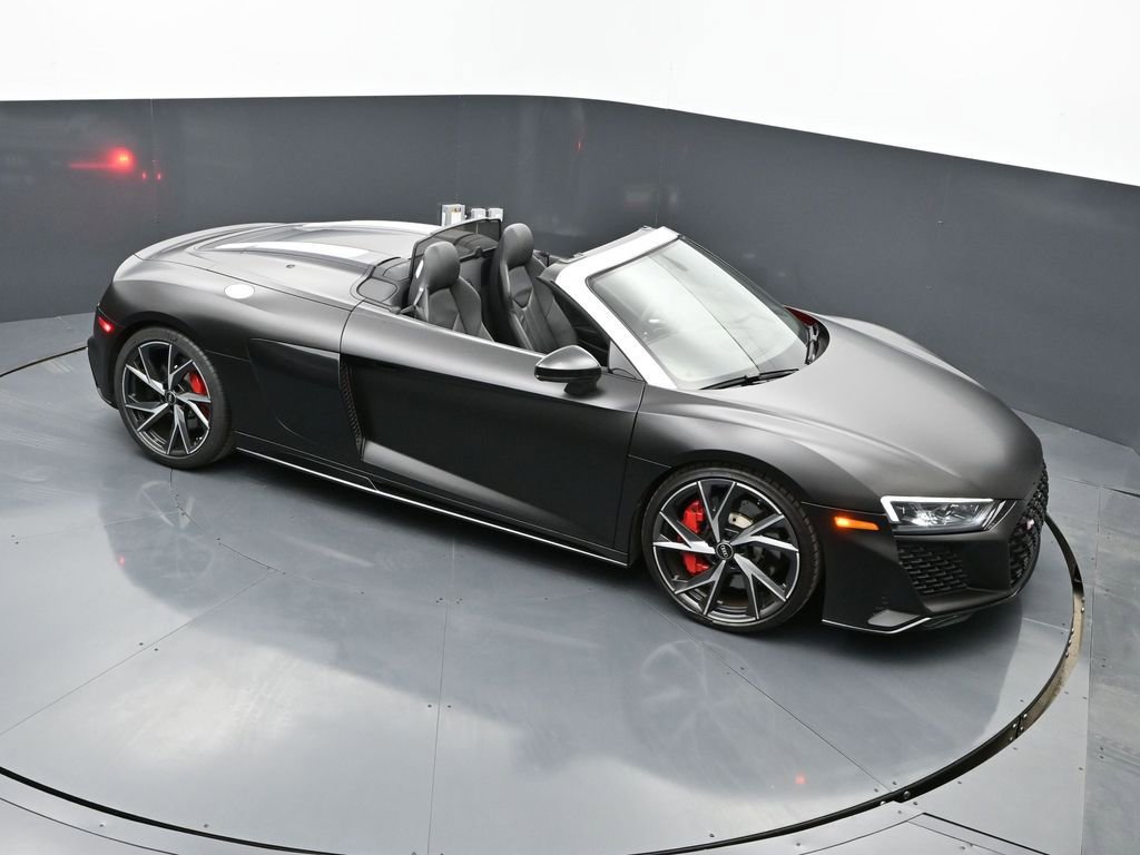 Used 2021 Audi R8 V10 w/ Premium Package image 39