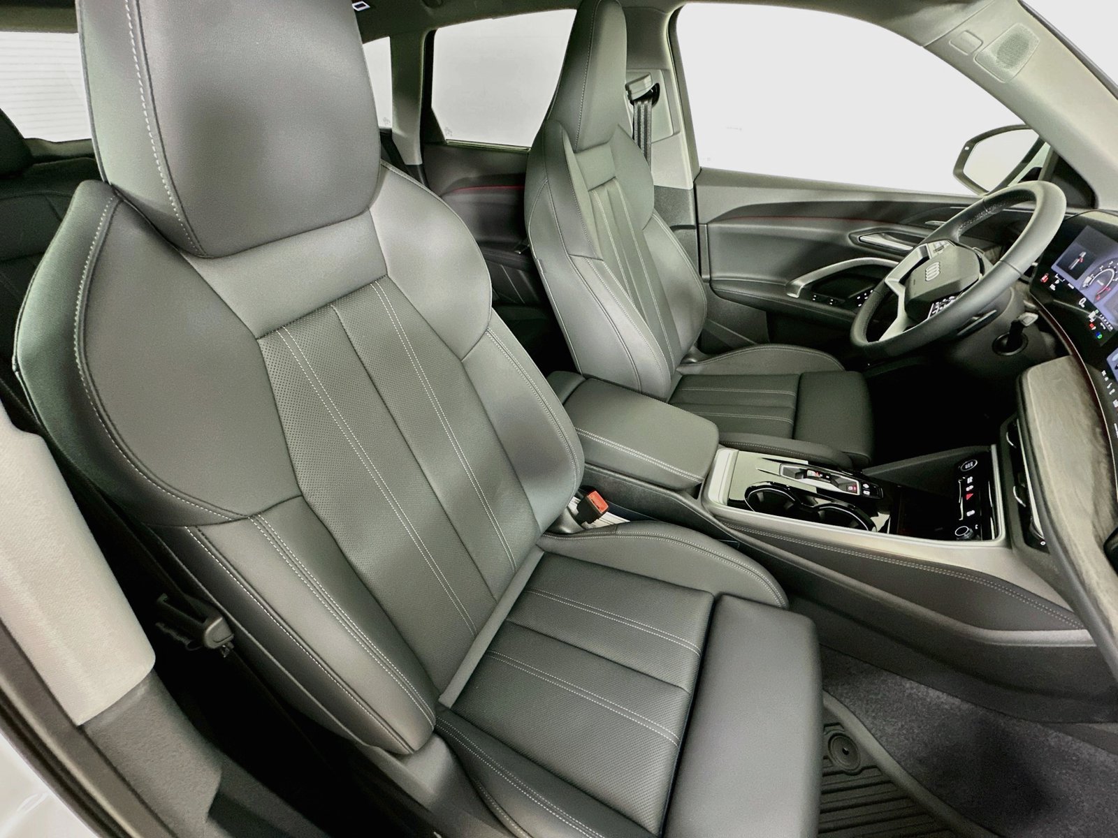 New 2026 Audi Q5 Premium Plus AWD/4WD image 45