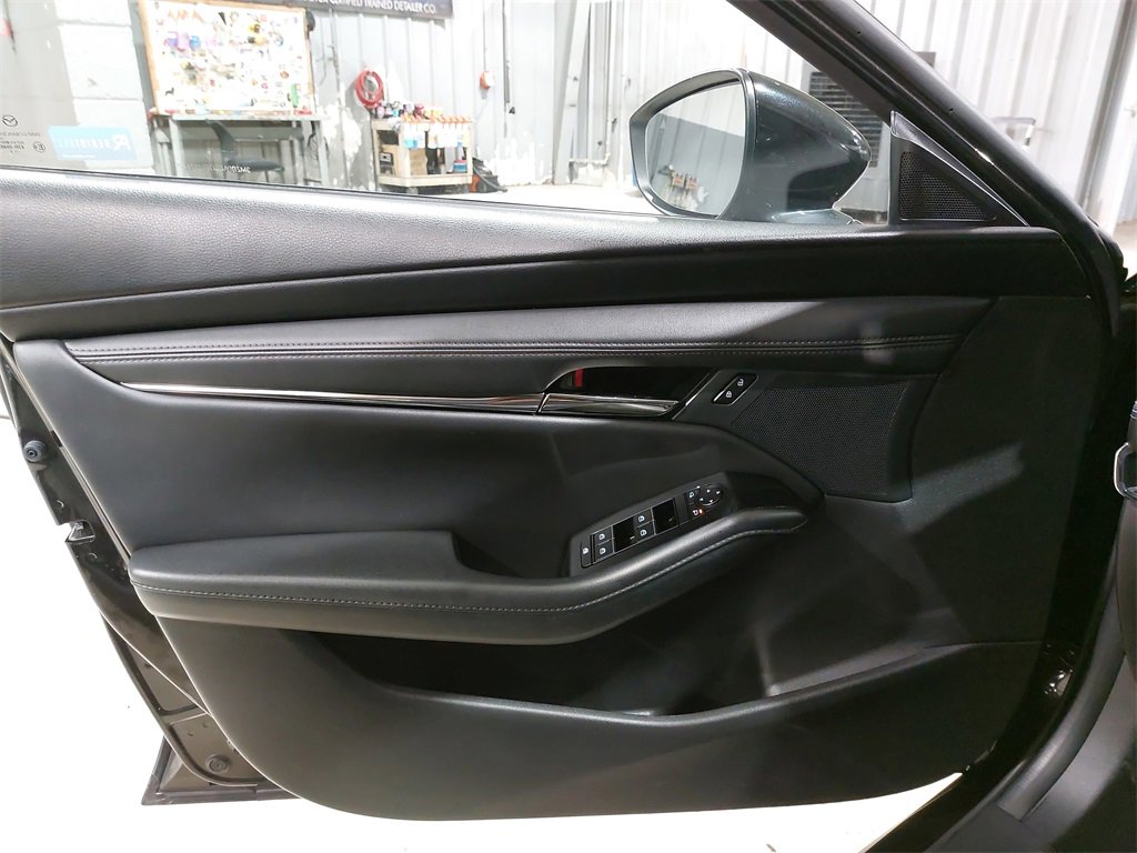 Used 2023 MAZDA MAZDA3 s image 28