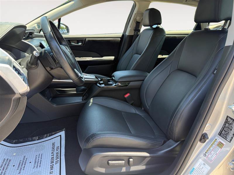 Used 2018 Honda Clarity Touring image 10