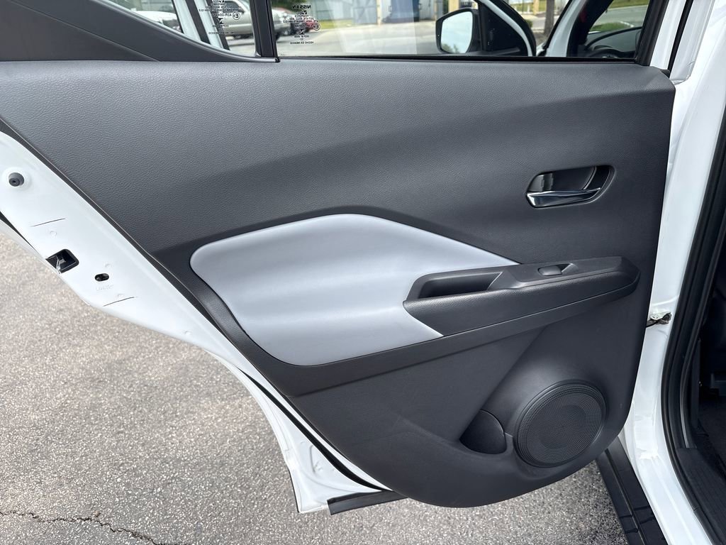 Used 2023 Nissan Kicks SR w/ SR PREMIUM PACKAGE w/ SR Premium Package FWD image 29