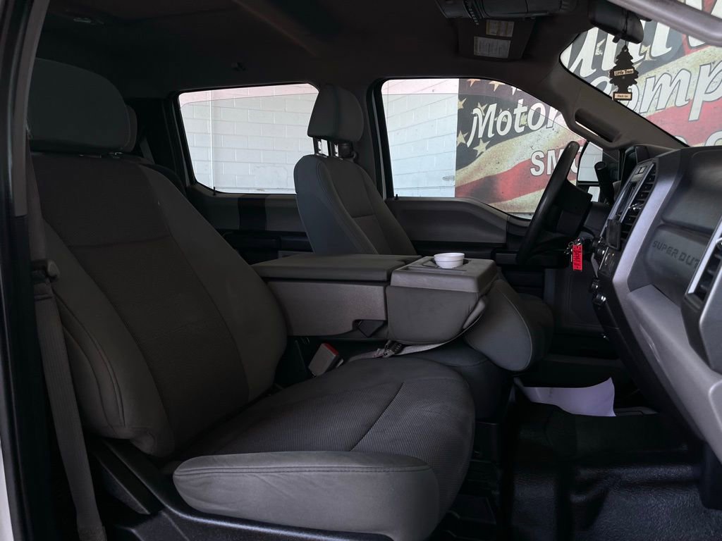 Used 2019 Ford F550 2WD Crew Cab Super Duty image 21
