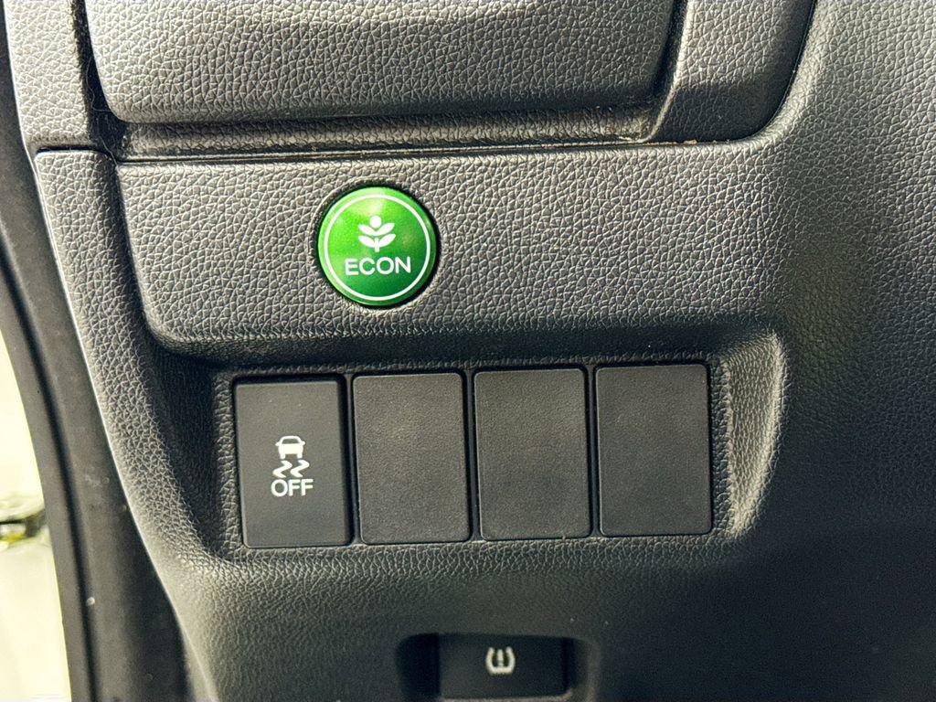 Used 2020 Honda Fit LX image 10