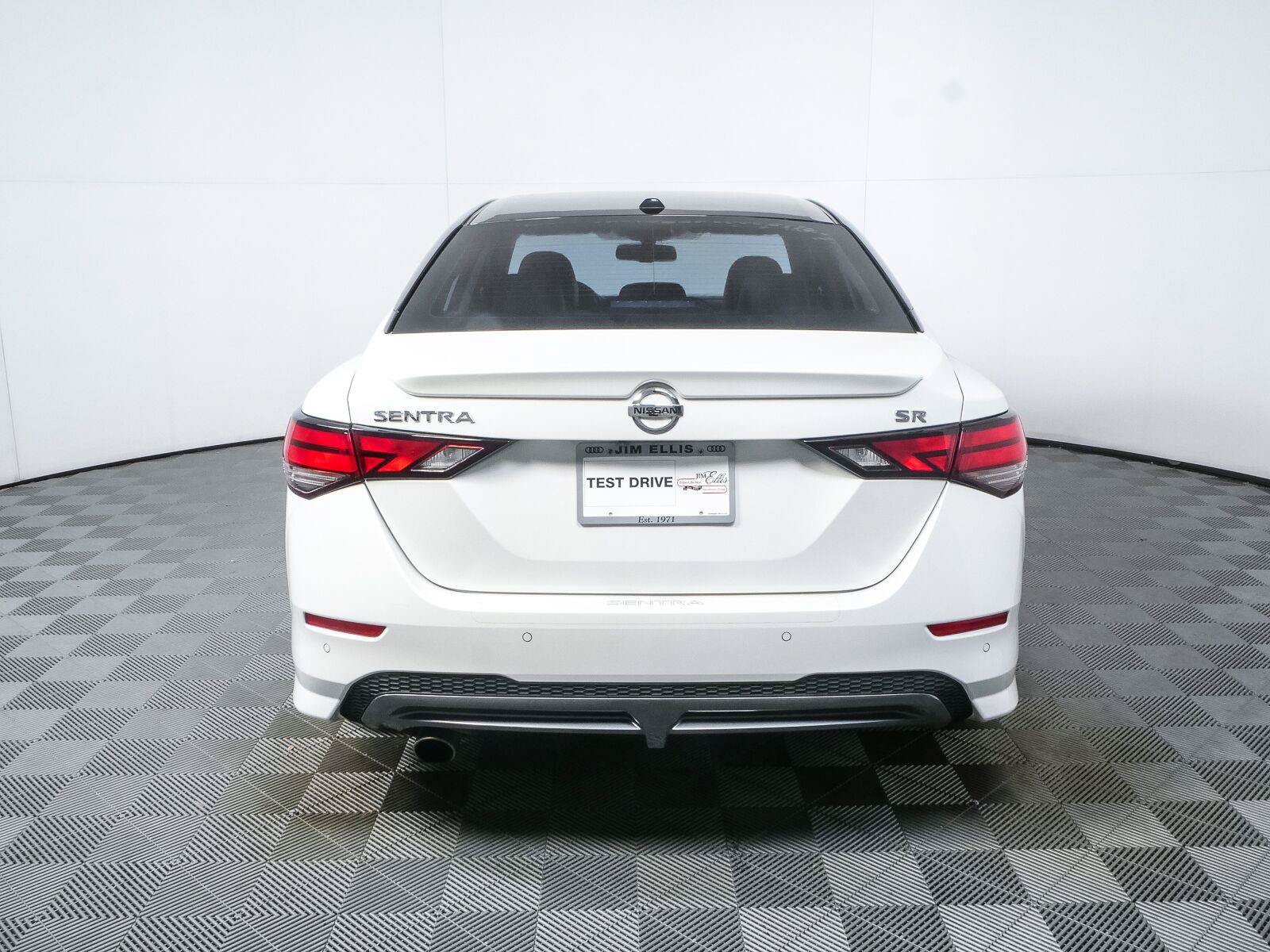 Used 2021 Nissan Sentra SR w/ SR Premium Package FWD image 31