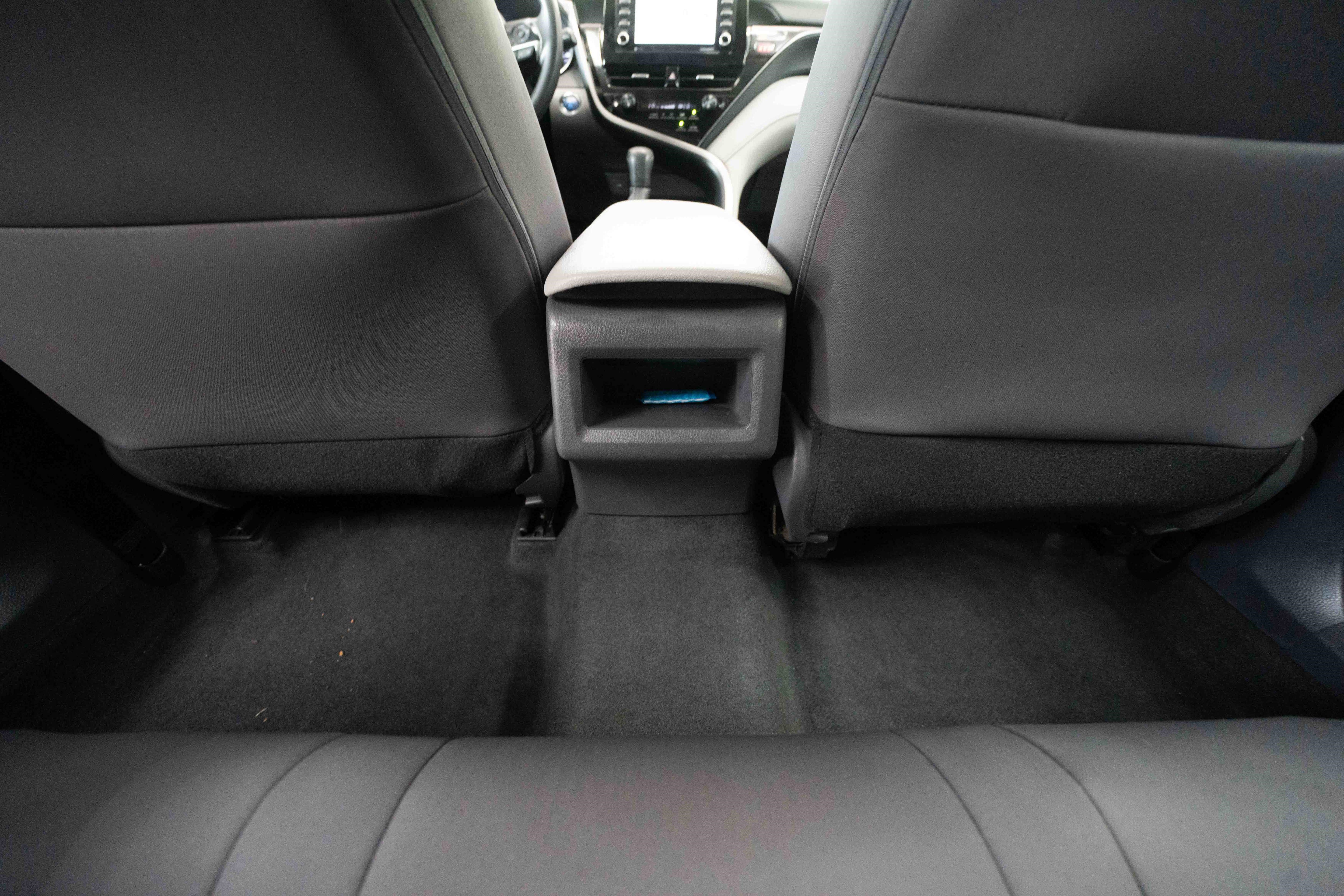 Used 2021 Toyota Camry LE FWD image 22