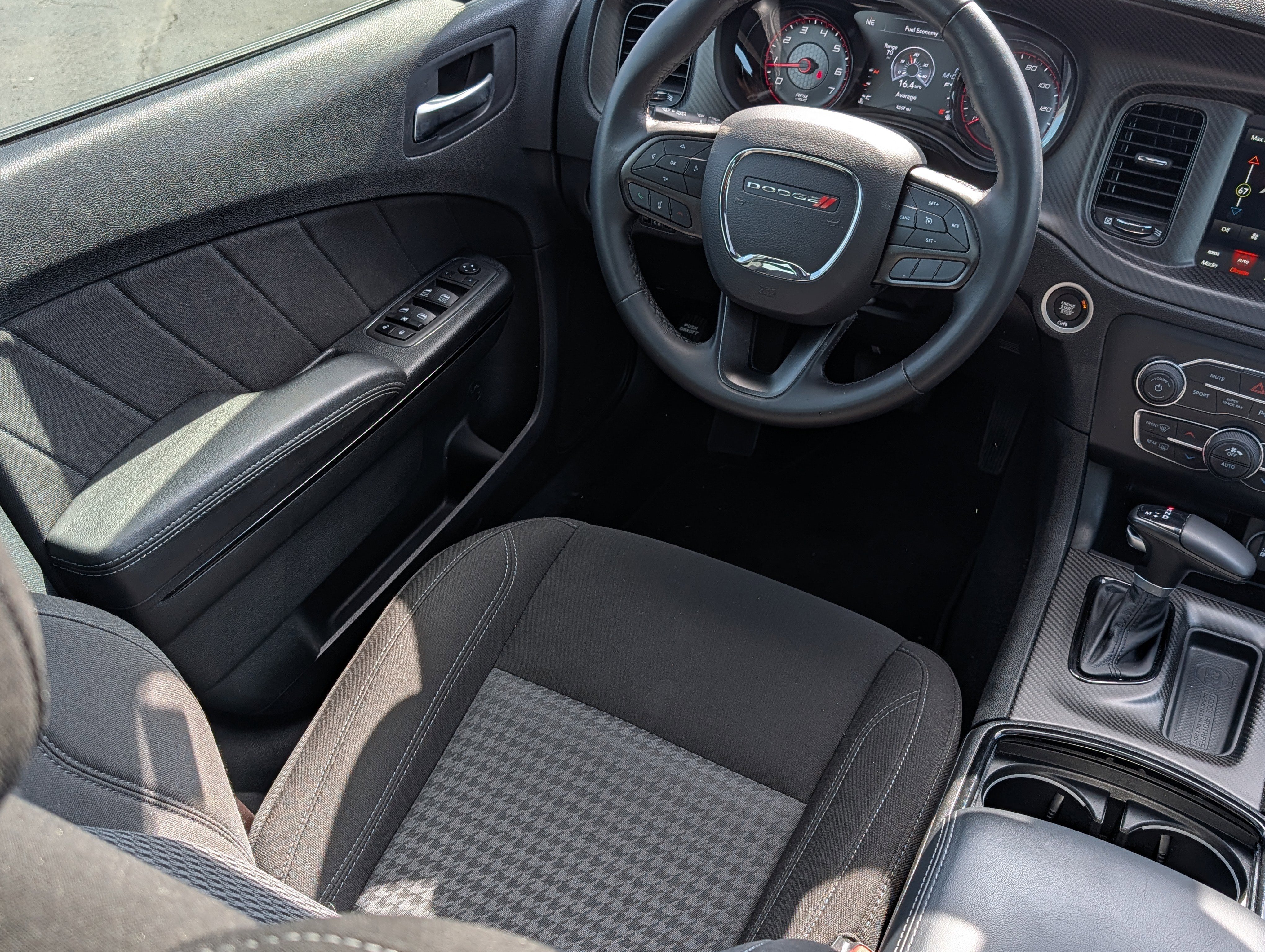 Used 2023 Dodge Charger SXT w/ Blacktop Special Edition image 9