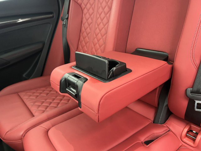 Certified 2024 Audi SQ5 Premium Plus image 23