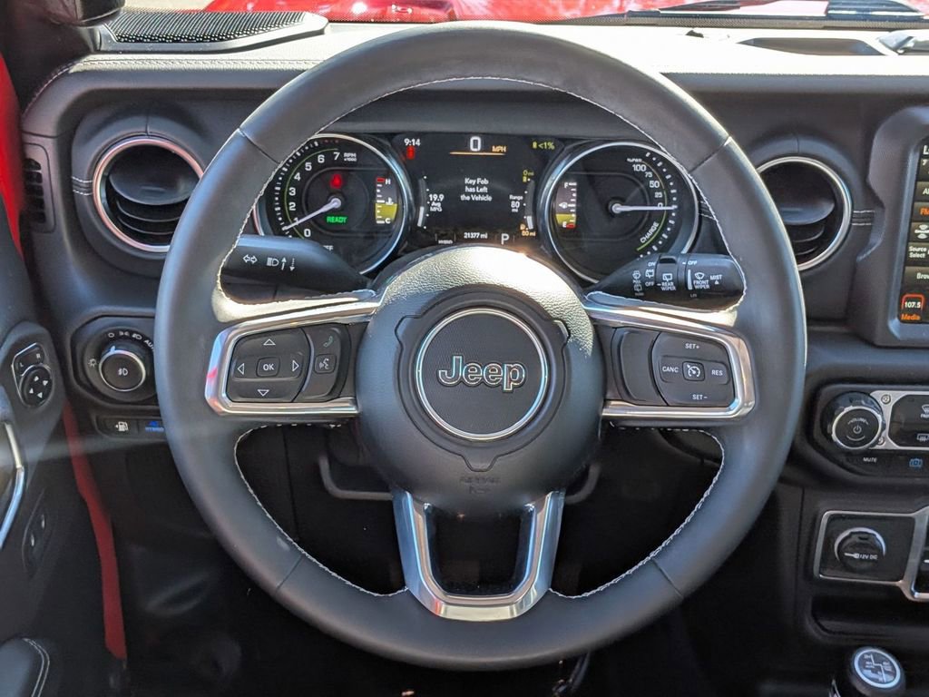 Used 2023 Jeep Wrangler Unlimited Sahara image 19
