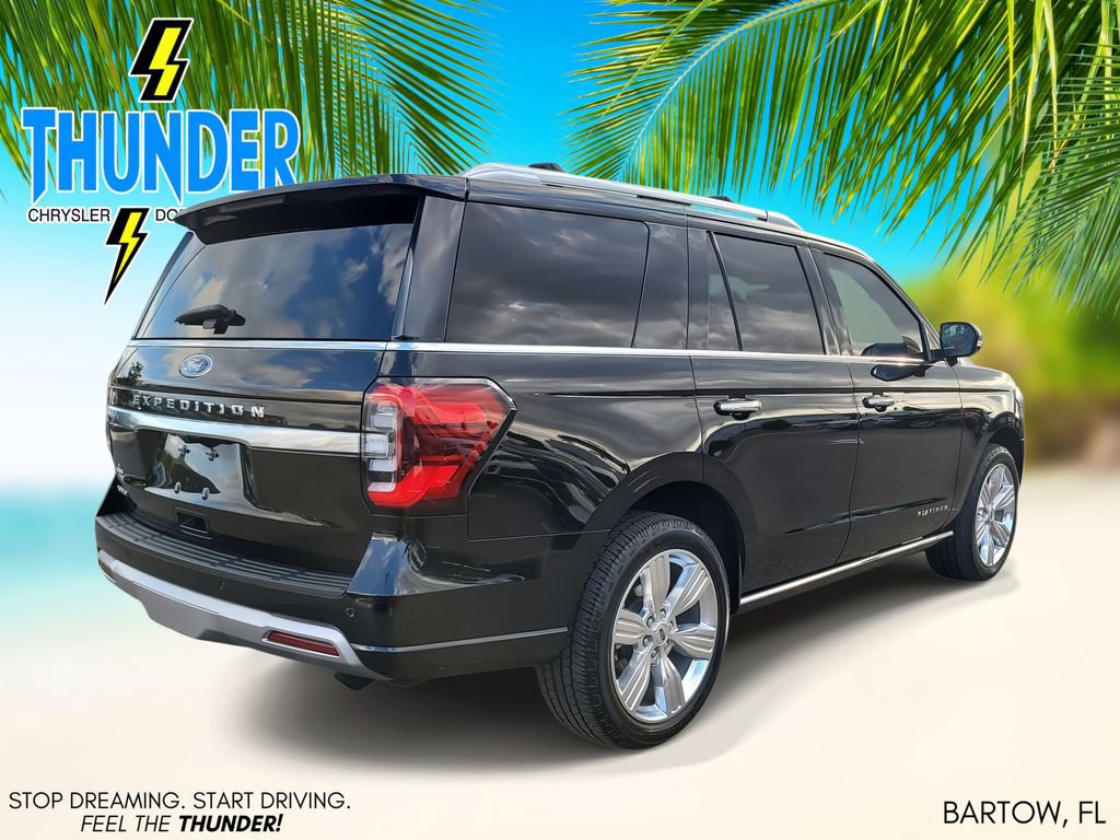 Used 2023 Ford Expedition Platinum image 4