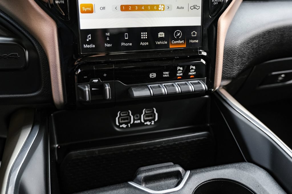 Used 2022 RAM 3500 Laramie AWD/4WD image 33