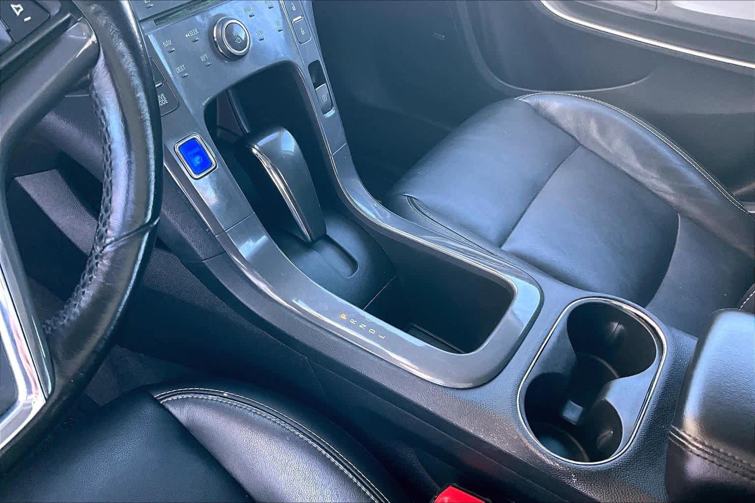 Used 2015 Chevrolet Volt Premium w/ Premium Trim Package image 16