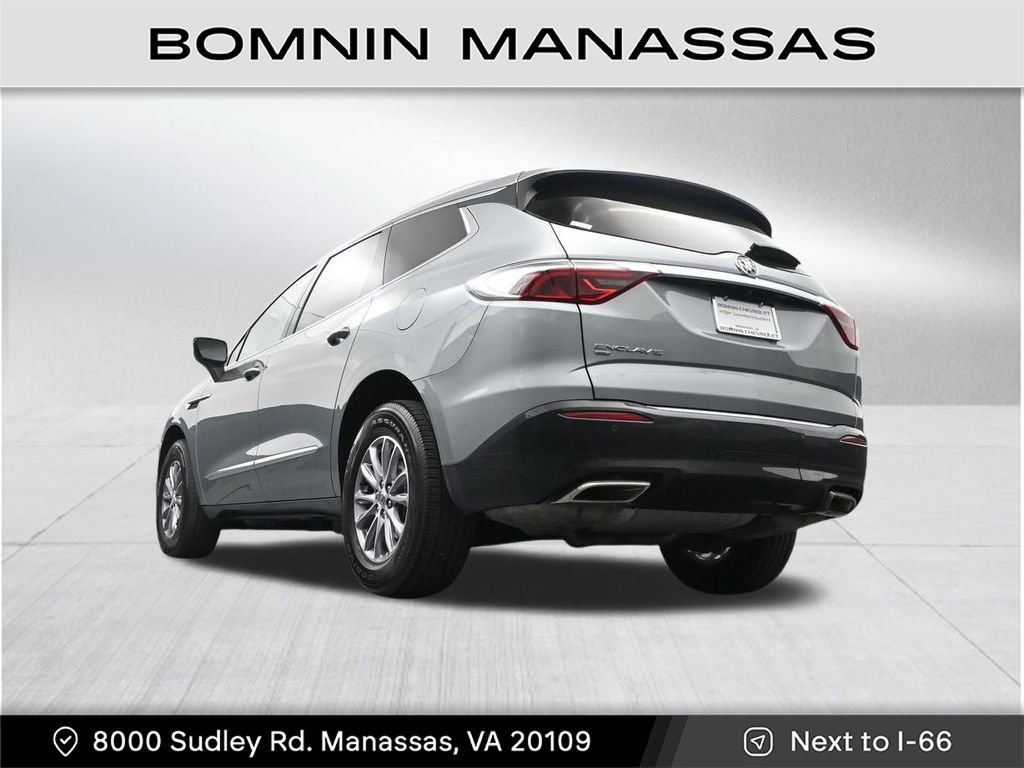 Used 2023 Buick Enclave Essence image 33