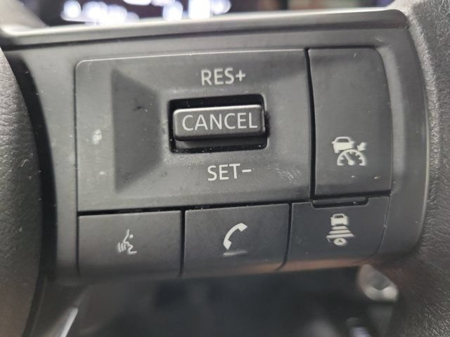 Used 2025 Nissan Kicks SV FWD image 25