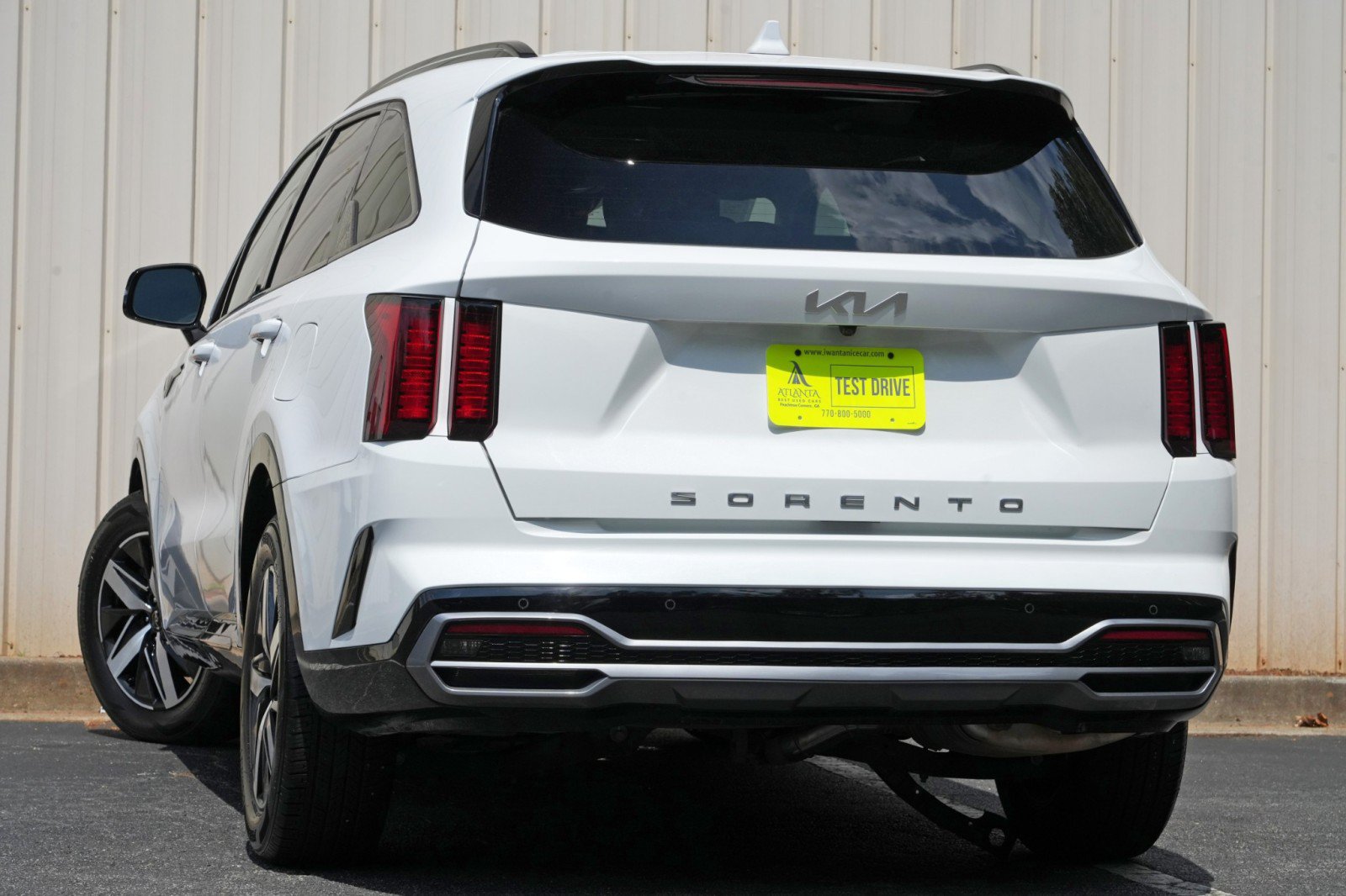 Used 2022 Kia Sorento S FWD image 5