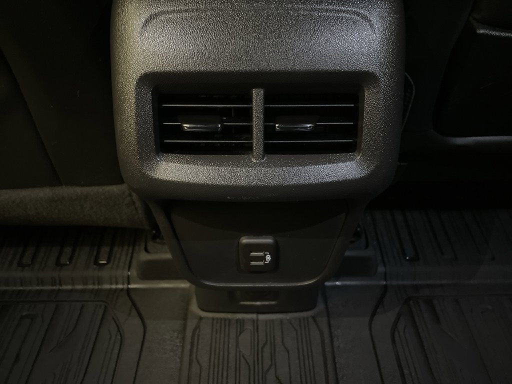 Used 2023 GMC Terrain SLT w/ LPO, Floor Liner Package FWD image 14