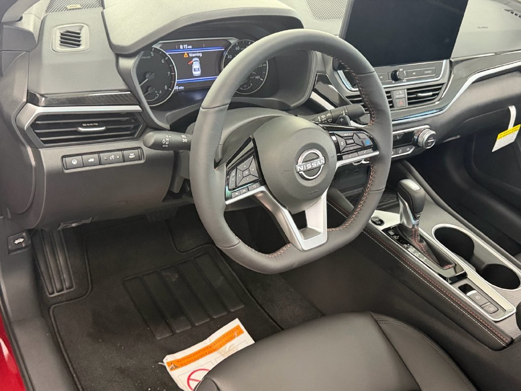 New 2026 Nissan Altima 2.5 SR w/ SR Premium Package FWD image 13