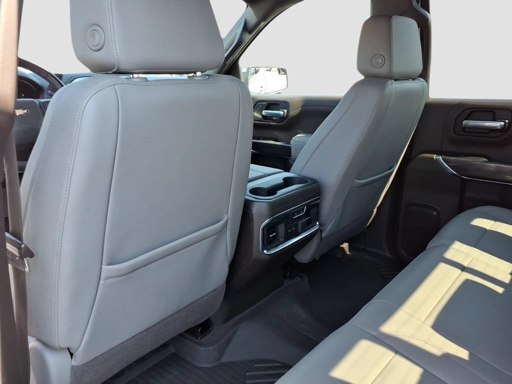 Used 2021 Chevrolet Silverado 1500 LTZ w/ Technology Package AWD/4WD image 16
