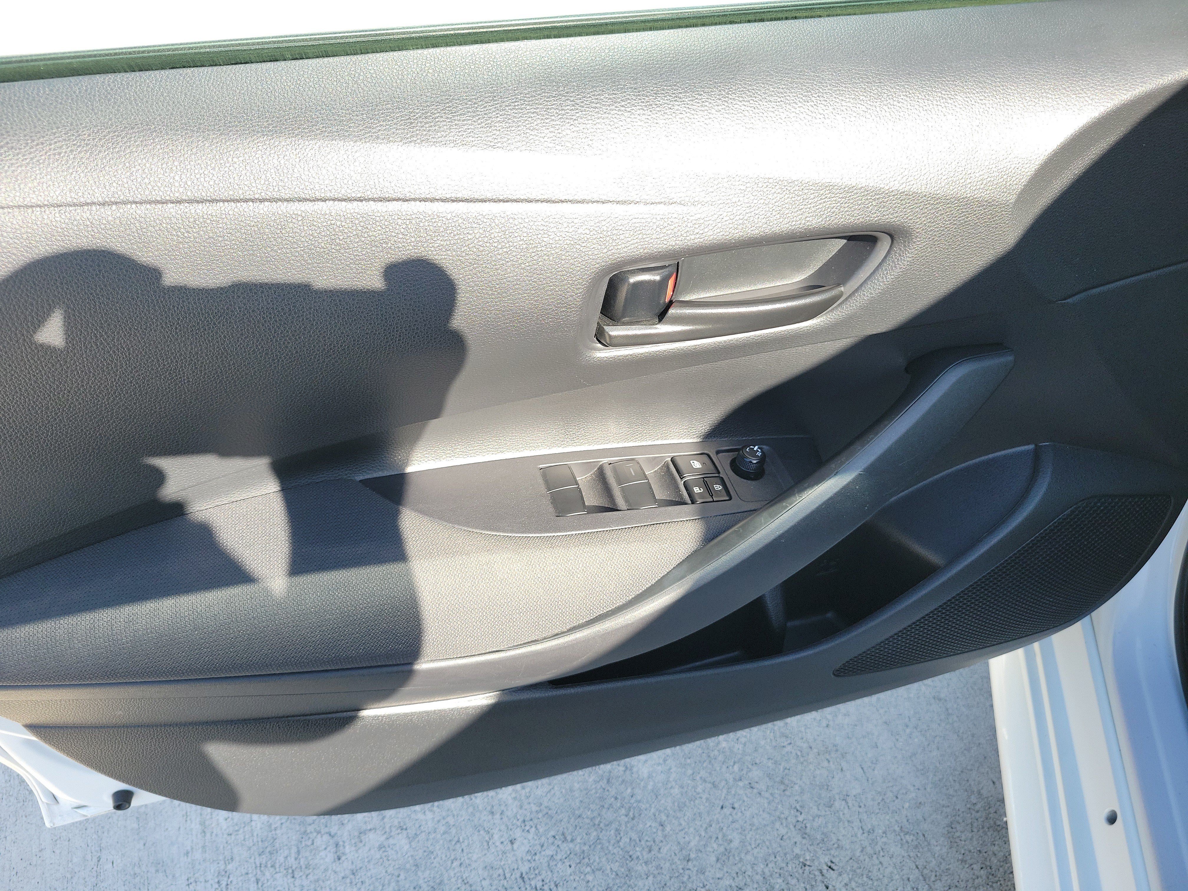 Used 2024 Toyota Corolla LE FWD image 20