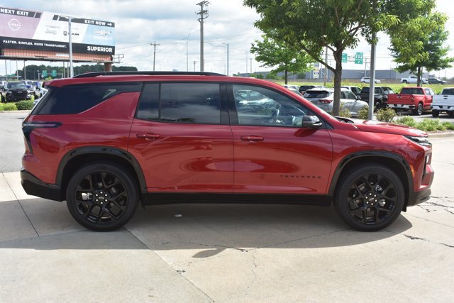New 2026 Chevrolet Traverse RS w/ LPO, Floor Liner Package FWD image 4