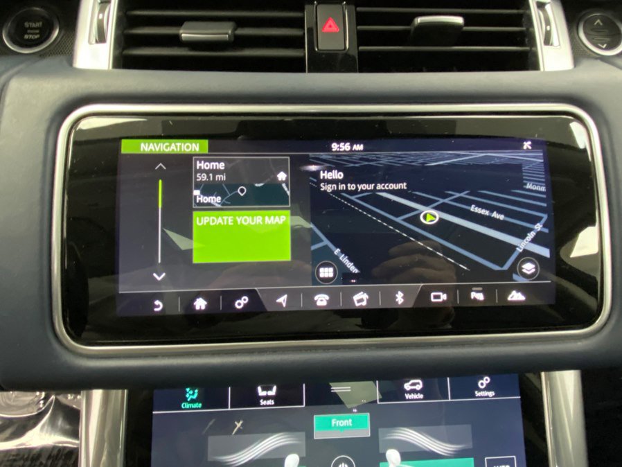 Used 2019 Land Rover Range Rover Sport Supercharged AWD/4WD image 32