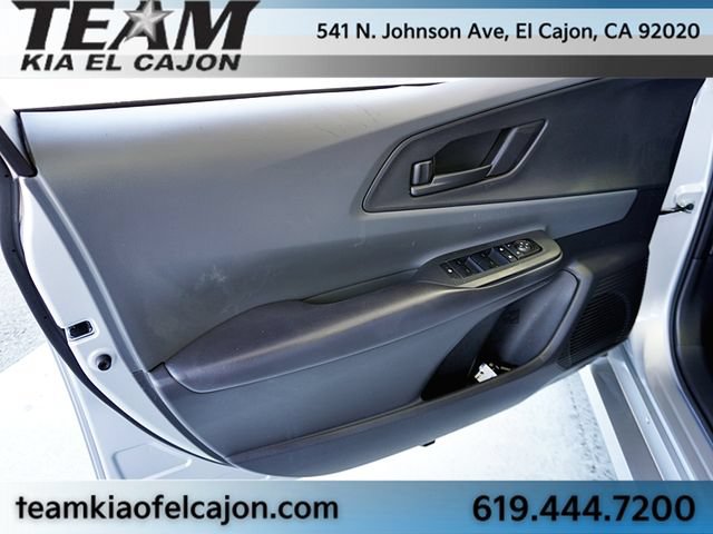 Used 2025 Toyota Prius LE FWD image 24