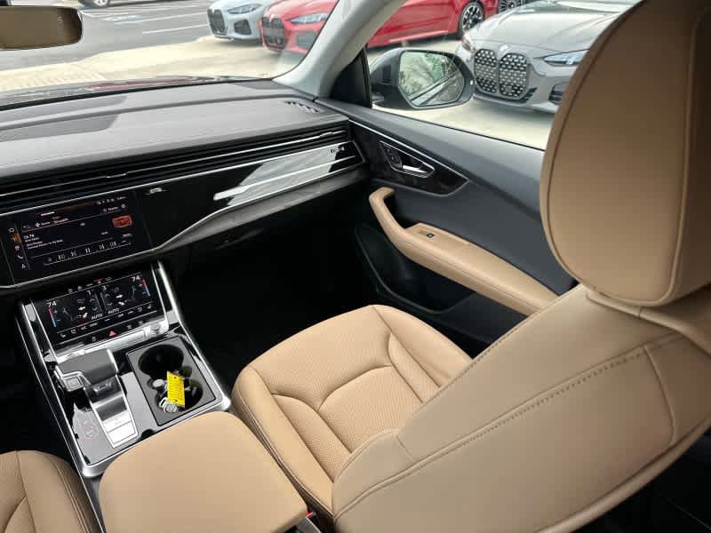 Used 2026 Audi Q8 Premium Plus AWD/4WD image 25