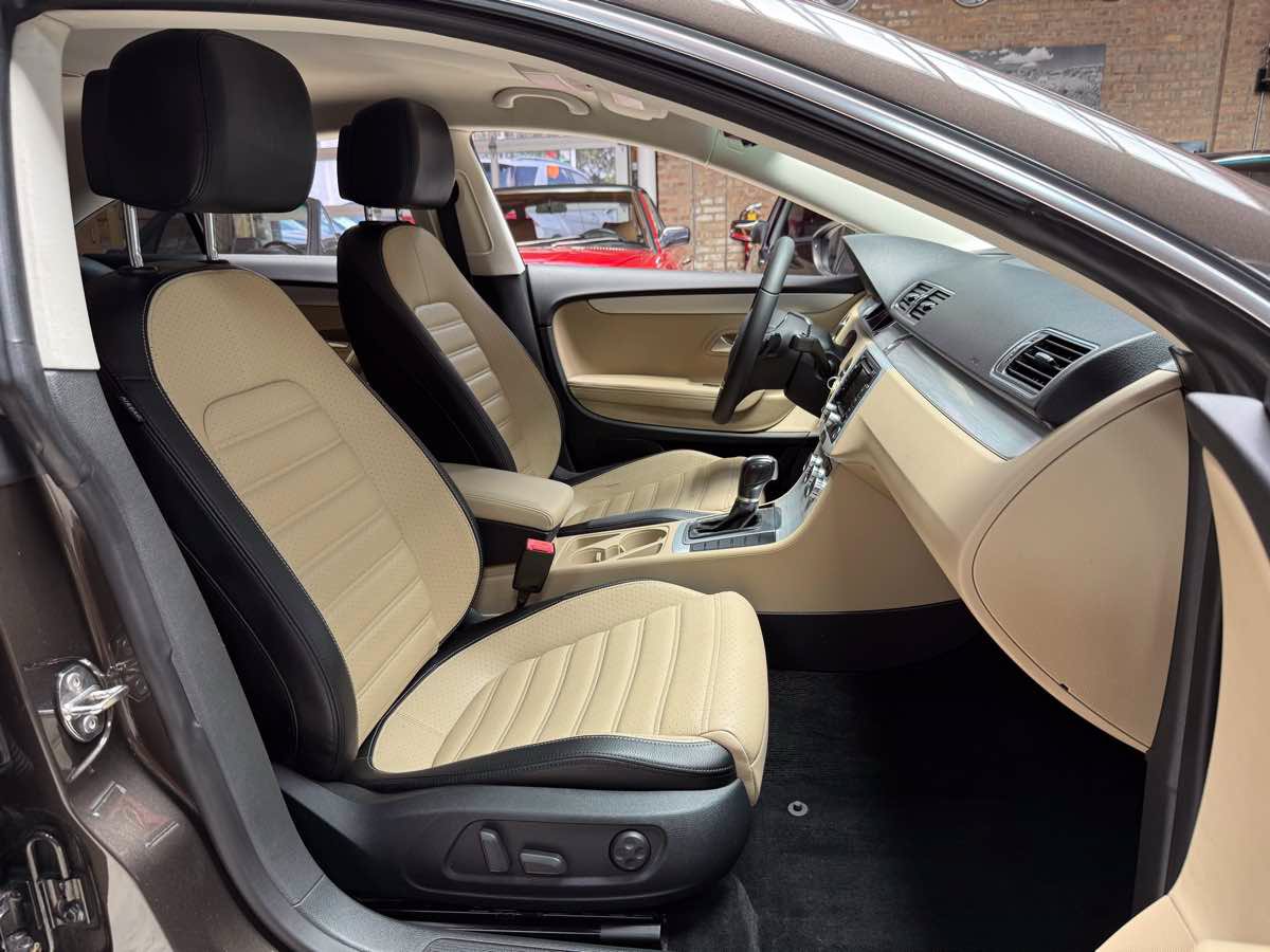 Used 2014 Volkswagen CC Sport FWD image 23