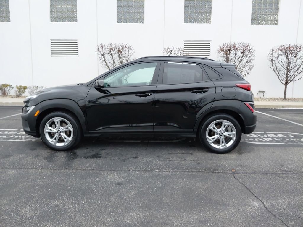 Used 2023 Hyundai Kona SEL image 5