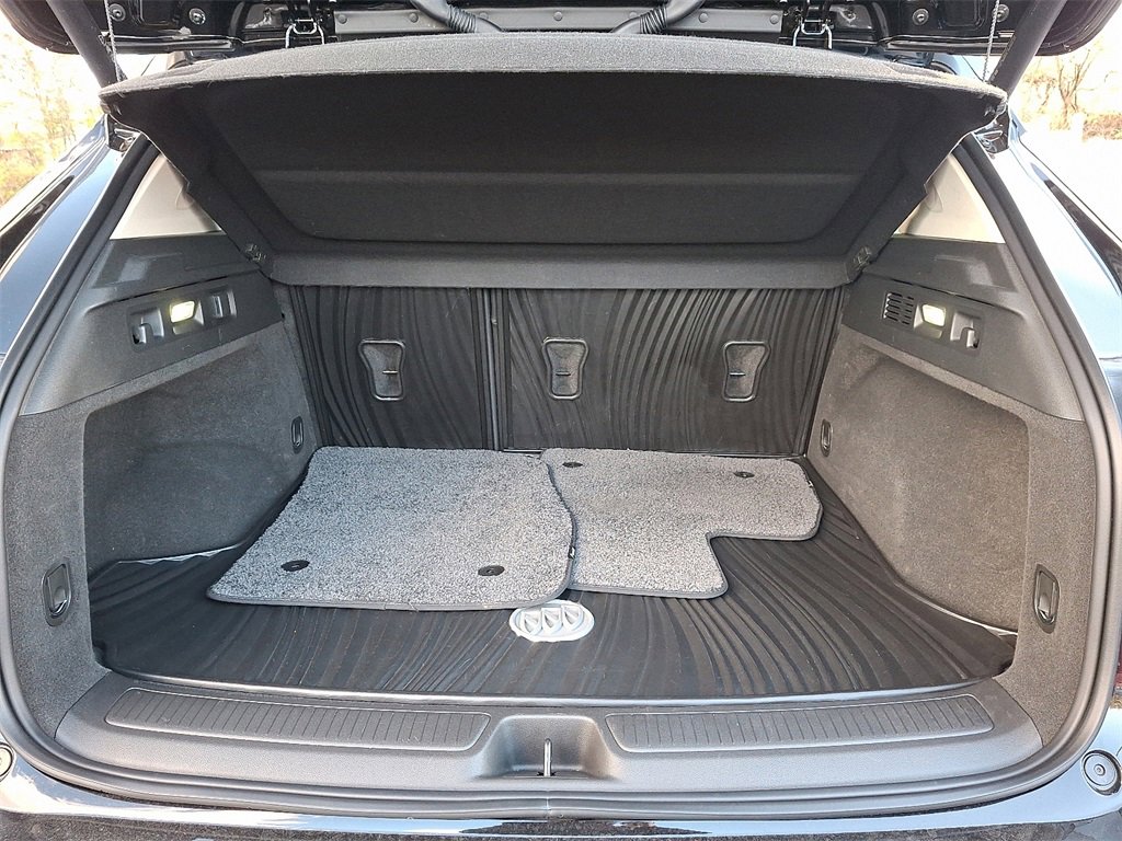 Used 2023 Buick Envision Avenir image 33