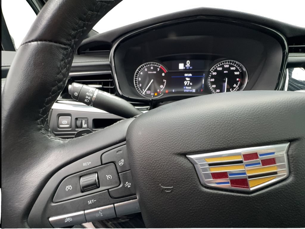 Used 2025 Cadillac XT6 Premium Luxury AWD/4WD image 47