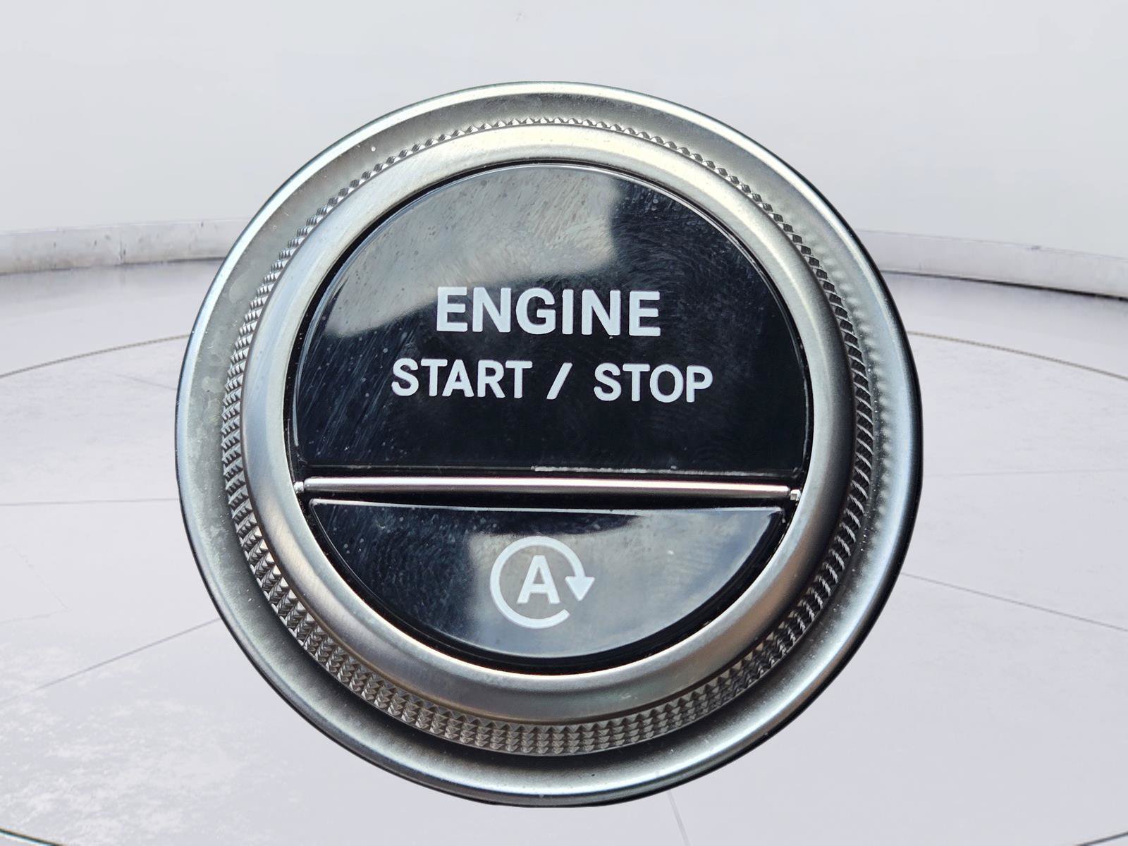Used 2025 Mercedes-Benz C 300 Sedan image 19