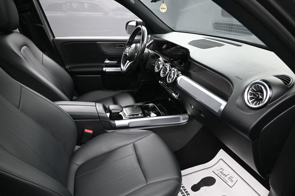 Used 2022 Mercedes-Benz EQB 350 4MATIC image 33