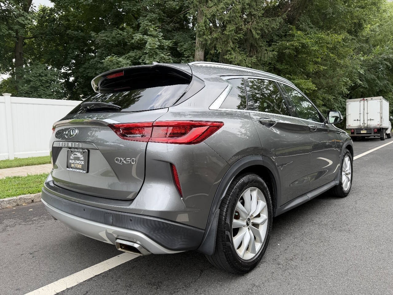 Used 2019 INFINITI QX50 Essential w/ Premium Heat Package AWD/4WD image 5