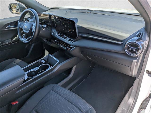 Used 2025 Chevrolet Equinox LT image 23