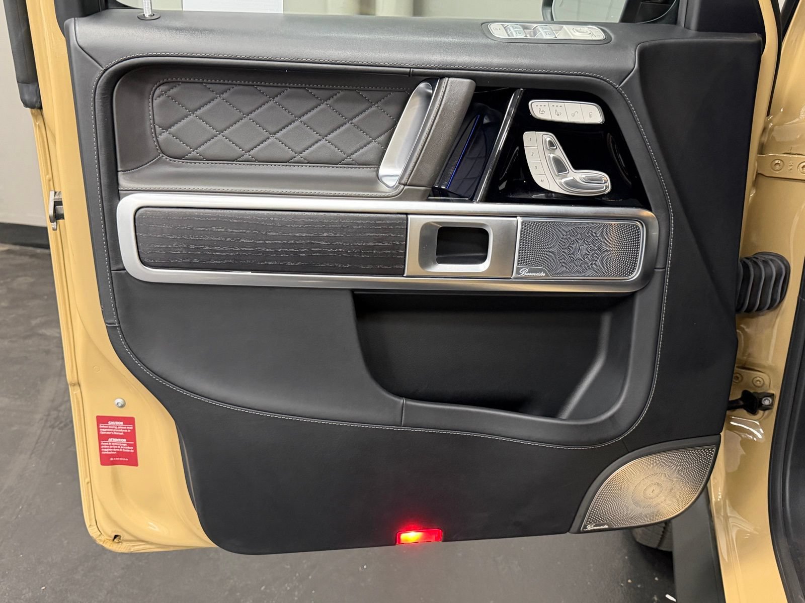 Used 2022 Mercedes-Benz G 550 image 19
