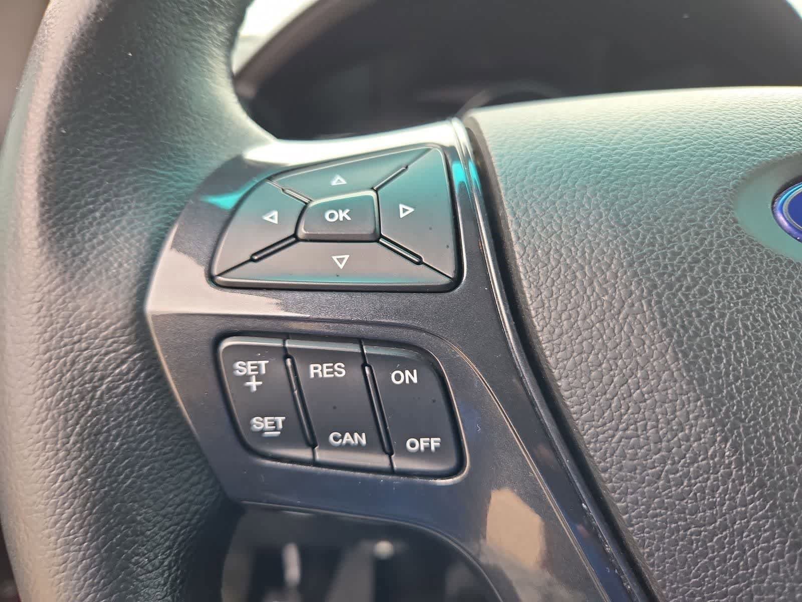 Used 2017 Ford Explorer XLT w/ Equipment Group 202A FWD image 23