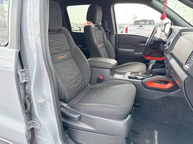 Used 2023 Nissan Frontier Pro-X w/ Tow Package RWD image 25