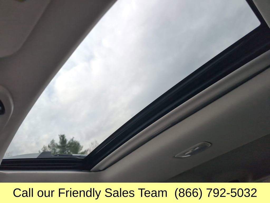 Used 2023 Subaru Outback Touring XT AWD/4WD image 23