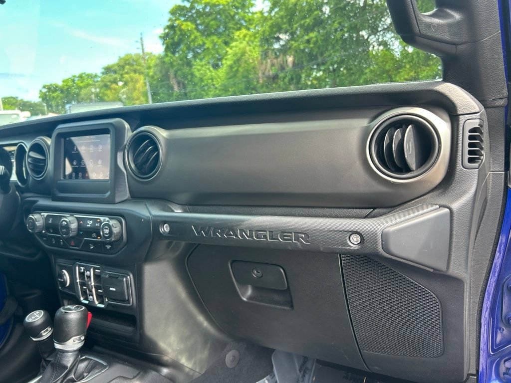 Used 2019 Jeep Wrangler Unlimited Sport S AWD/4WD image 23