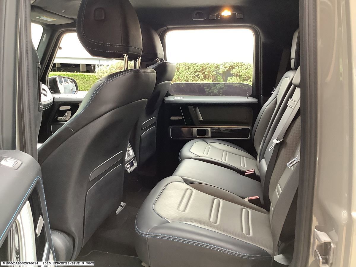 Used 2025 Mercedes-Benz G 580 w/ EQ Technology image 14