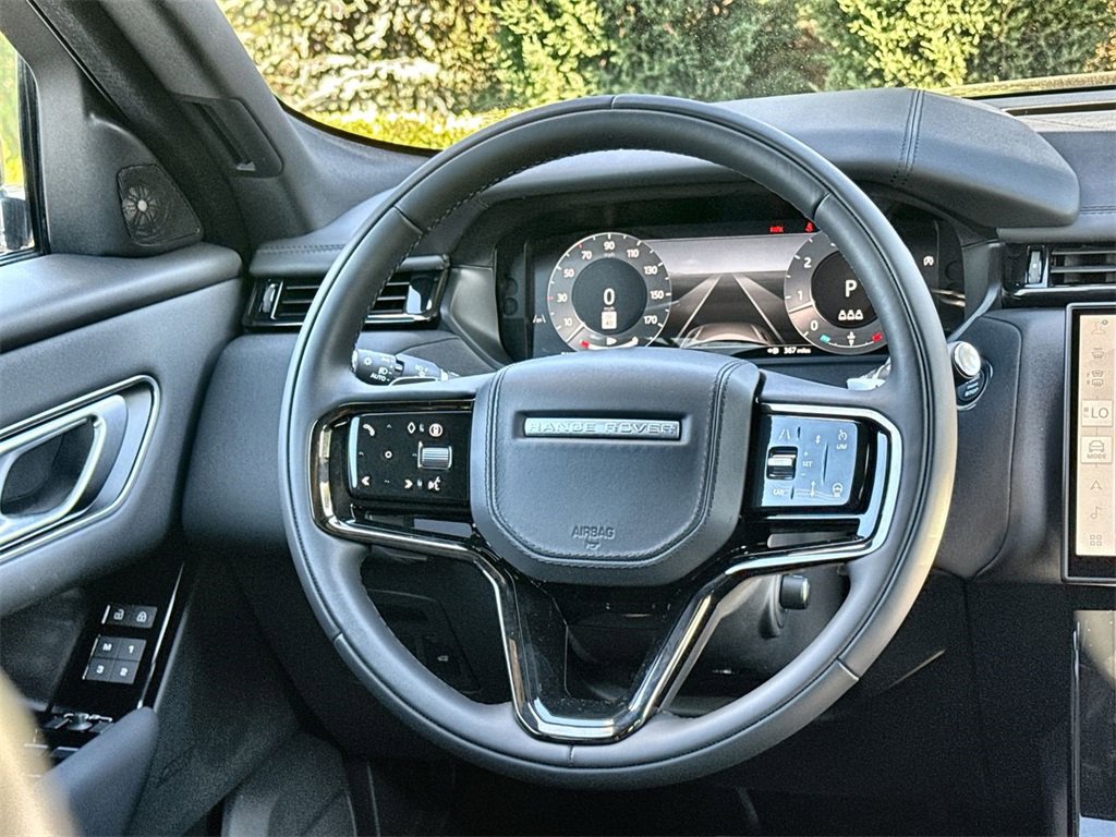 New 2026 Land Rover Range Rover Velar Dynamic SE image 21