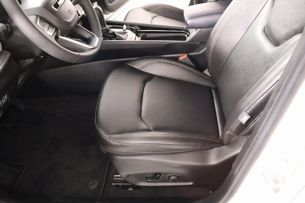 Used 2024 Jeep Compass Limited image 11