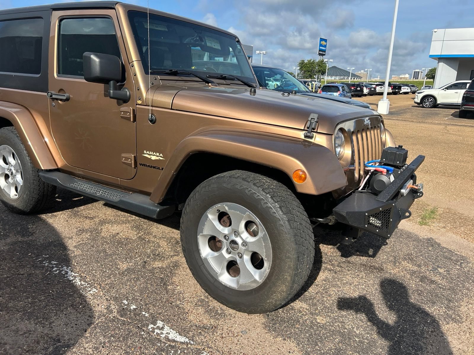 Used 2015 Jeep Wrangler Sahara w/ Dual Top Group AWD/4WD image 24