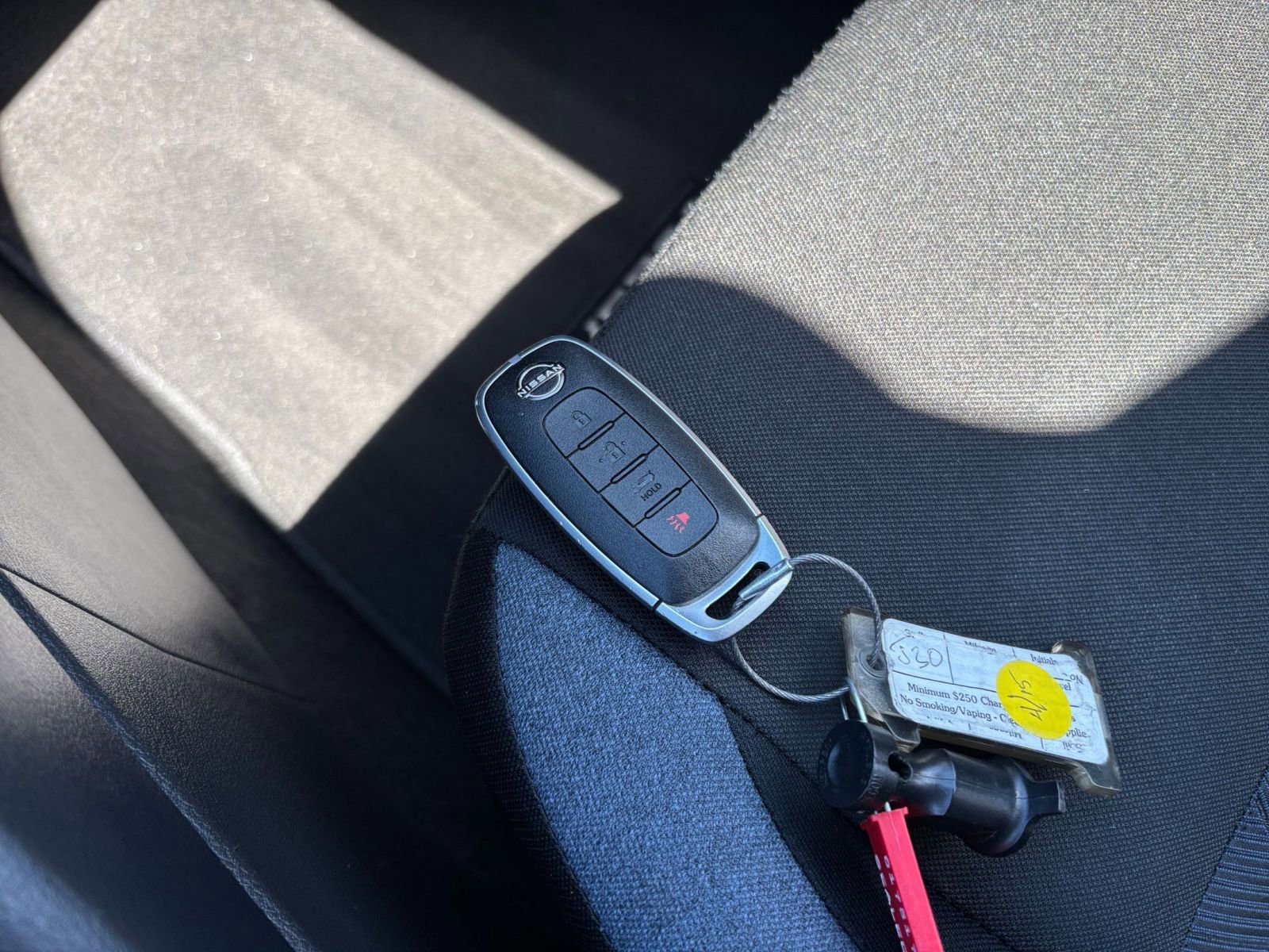 Used 2025 Nissan Versa SV FWD image 21