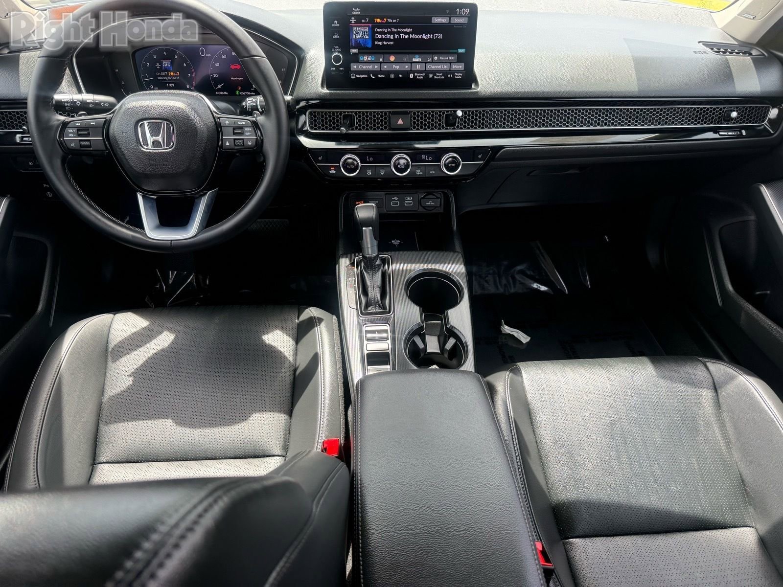 Certified 2024 Honda Civic Touring image 29