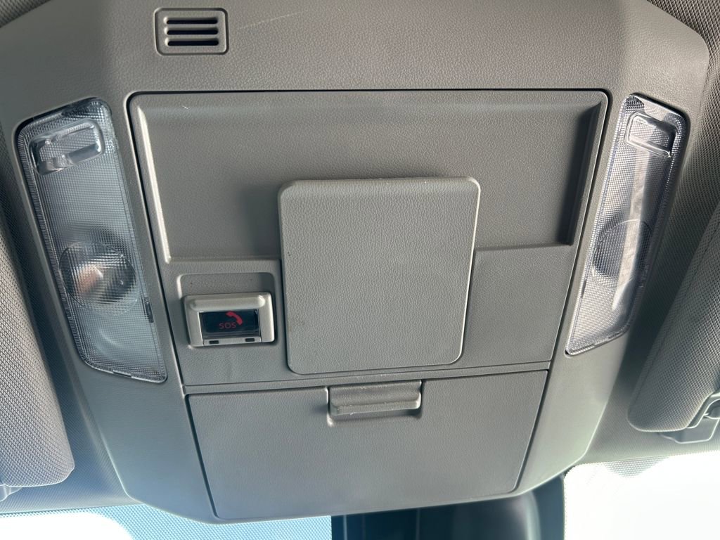 Used 2020 Toyota Tundra SR5 w/ SR5 Leather Package image 17