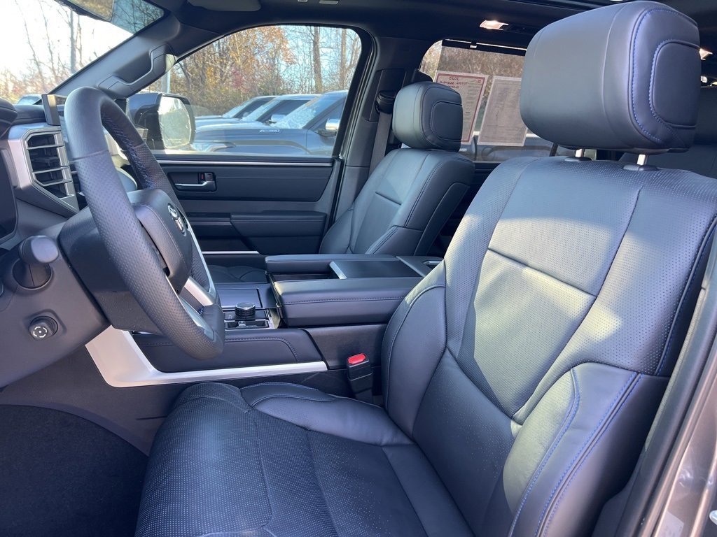 Certified 2025 Toyota Sequoia Platinum image 30